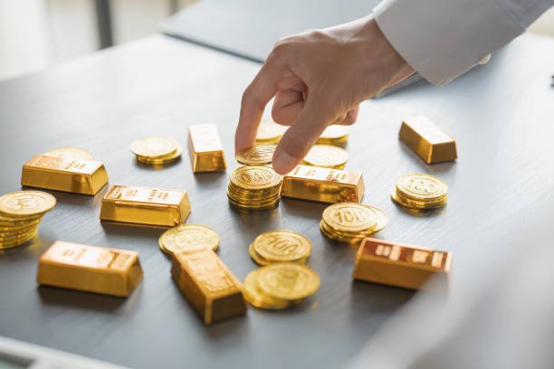 Bitcoin or Gold: Which Asset Wins in 2026?